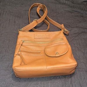 AMERICAN EAGLE CROSS BODY BAG